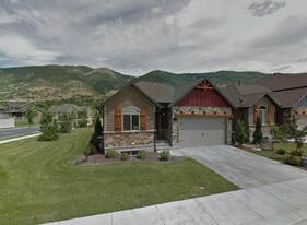 Building Photo - 739 S Rice Rd