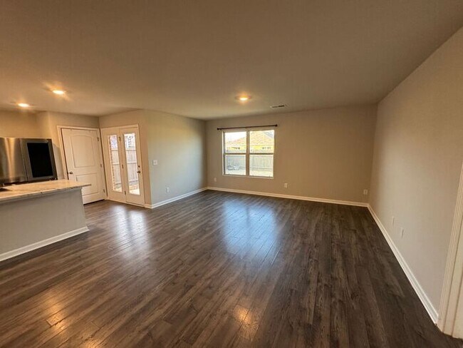 Building Photo - Make This Your HOME with a FENCED YARD