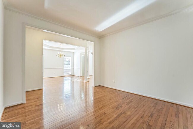 Building Photo - 8561 Barrow Furnace Ln