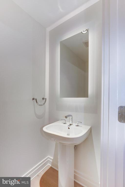 Building Photo - 2501 M St NW