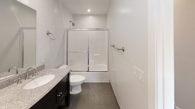 Building Photo - 6126 Dorothy Dr