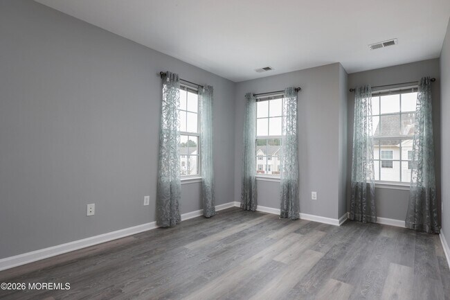 Building Photo - 43 Jake Dr