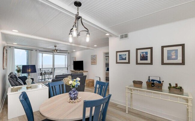 Building Photo - 1175 Florida A1A