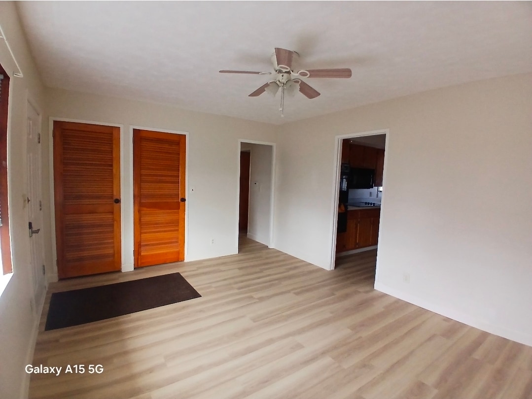 Building Photo - 304 Marshall St