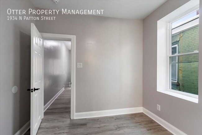 Building Photo - 1934 N Patton St