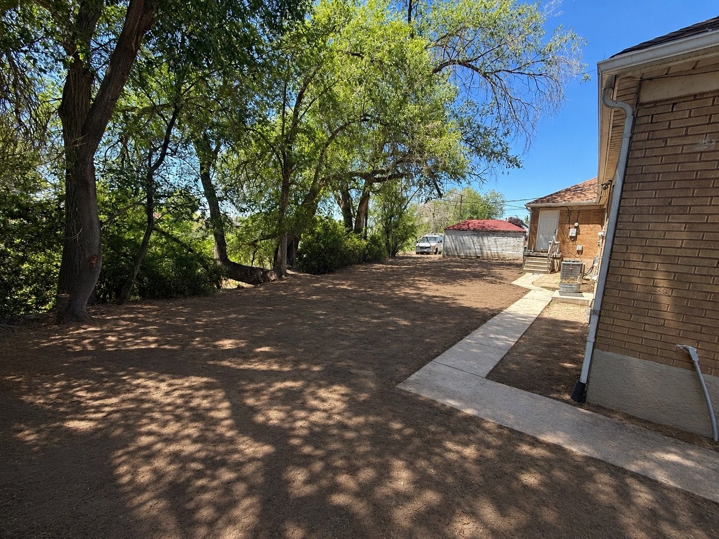Building Photo - 1492 E 900 S