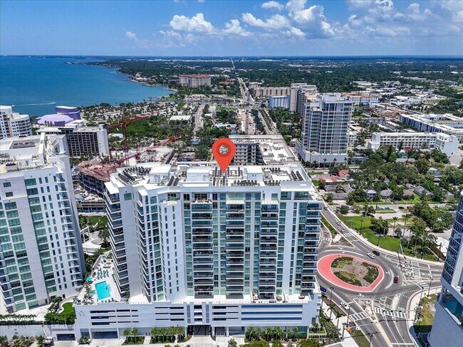 Building Photo - 301 Quay Commons Dr