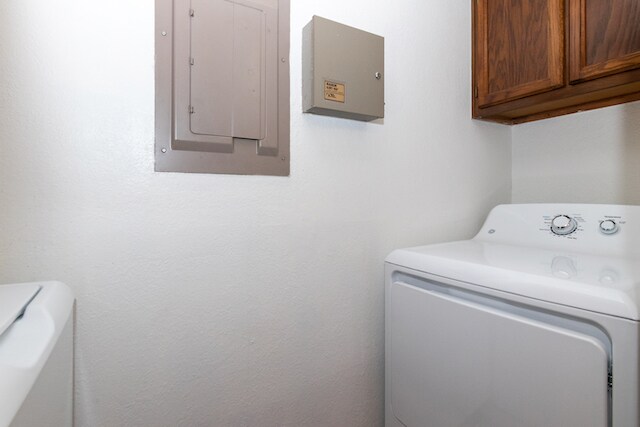 Building Photo - 6100 Woodlake Pky