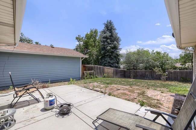 Building Photo - 6629 Zang Cir