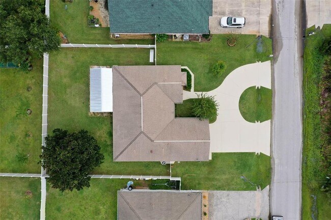 Building Photo - 46 Fenwood Ln