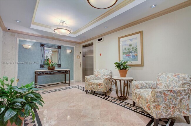 Building Photo - 701 Crandon Blvd