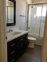 Building Photo - 1033 Euclid St