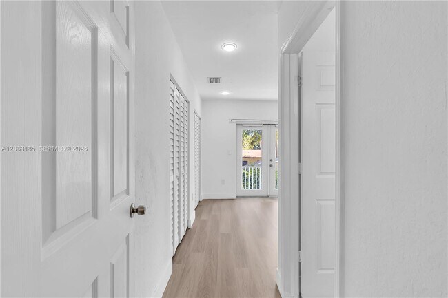 Building Photo - 140 NW 70th St