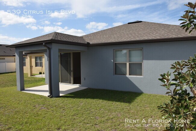 Building Photo - 539 Citrus Isle Blvd