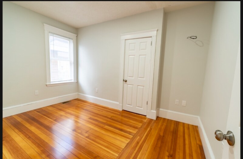 Building Photo - 22 Dearborn St