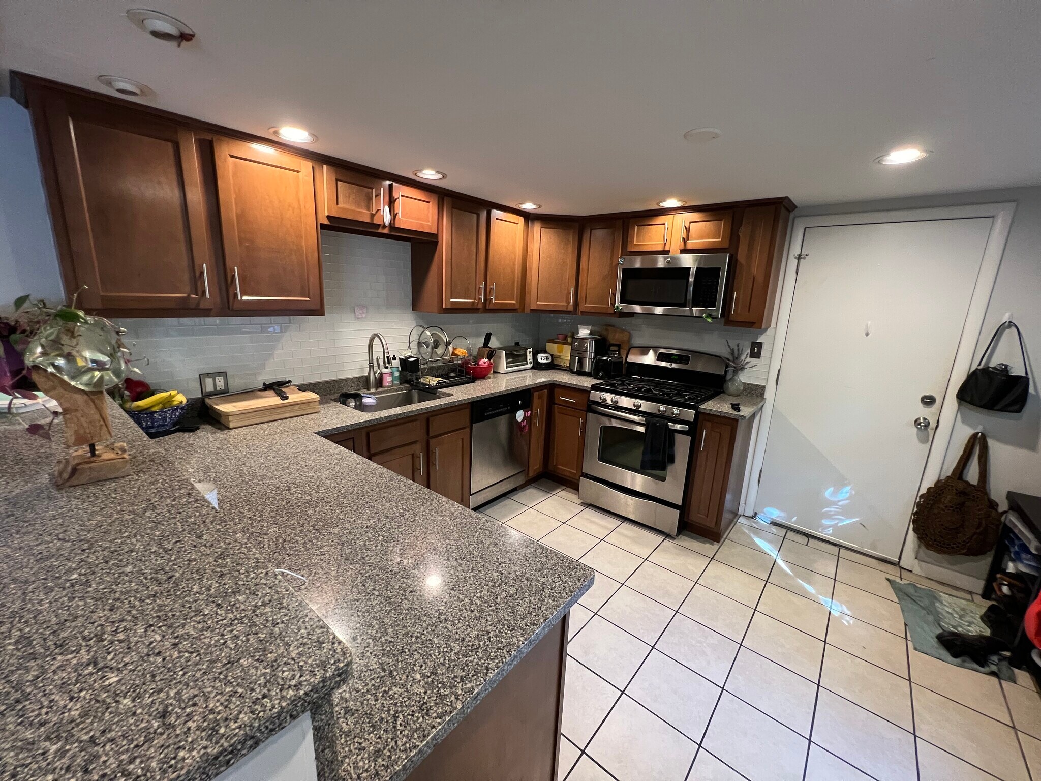 Kitchen - 2836 Xavier St