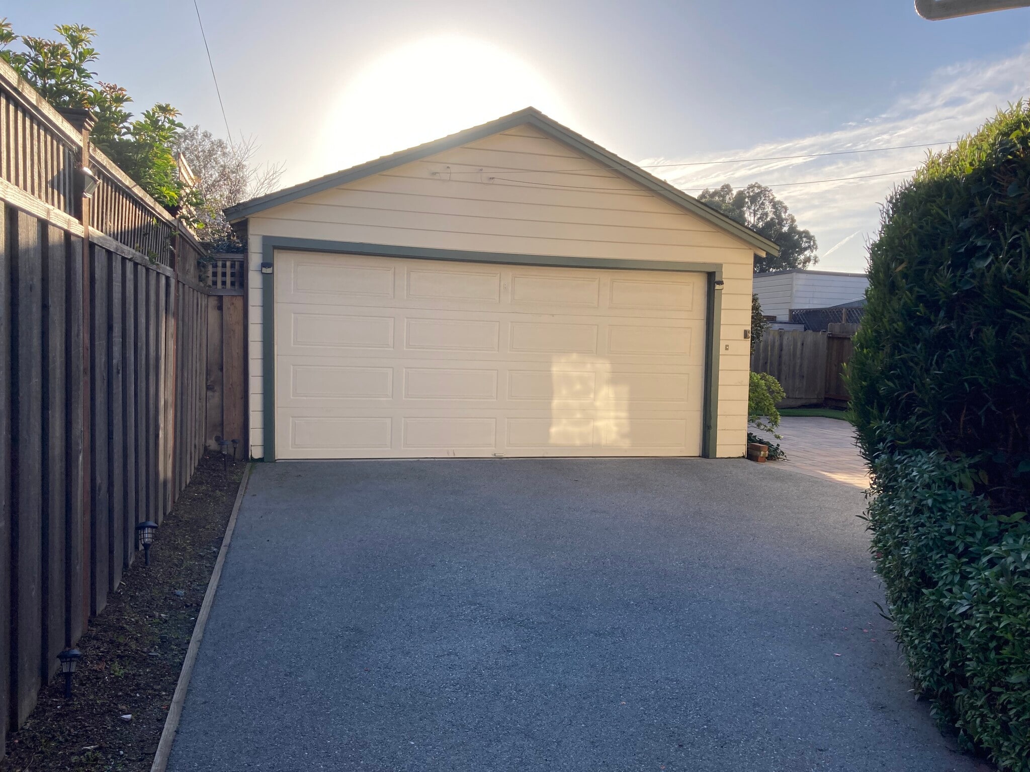 Shared garage - 5 Lorton Ave