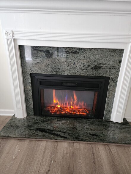 Building Photo - 296 Hockhockson