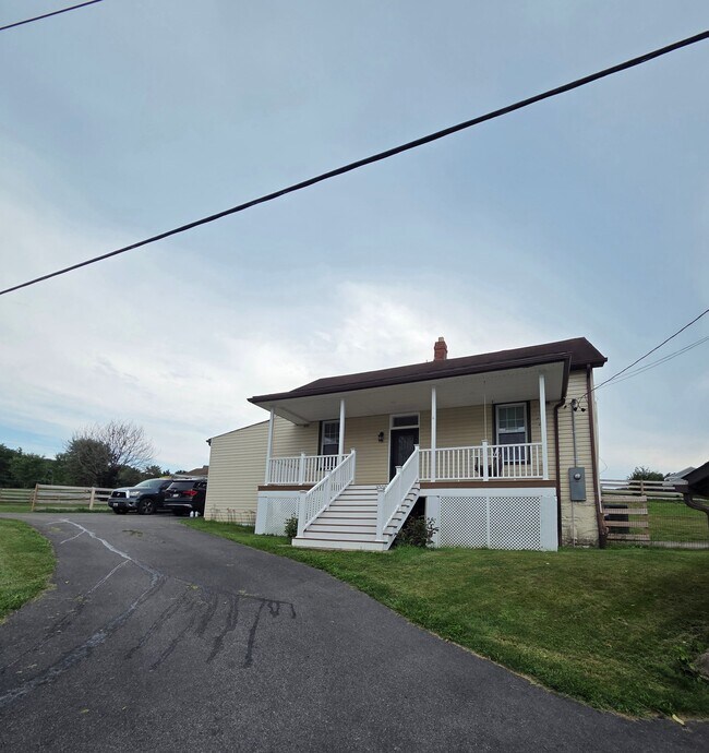 Building Photo - 3200 Gapland Rd