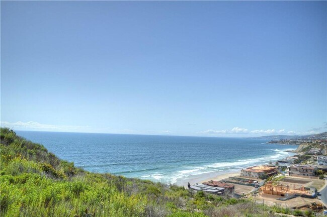 Building Photo - Condo in Niguel Terrace short walk to beach access