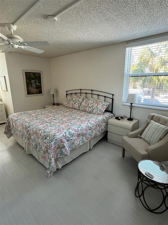 Building Photo - 618 Bayport Wy