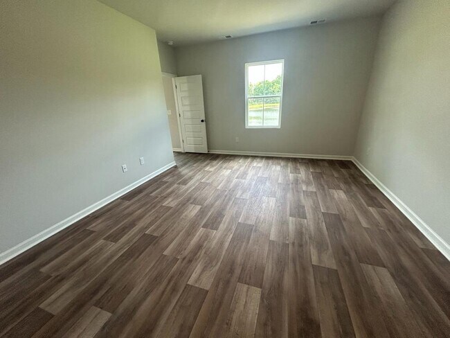 Building Photo - 177 Indigo Pl