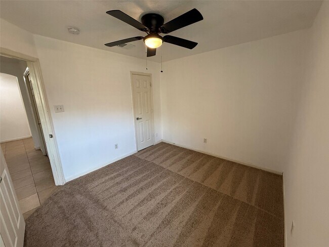 Building Photo - 3642 Heritage Colony Dr