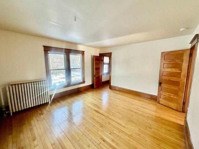 Building Photo - Spacious 3-Bedroom w/ Sundeck & In-Unit Laundry!