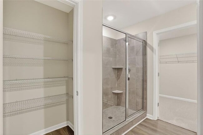 Building Photo - 6929 Winchester Pl