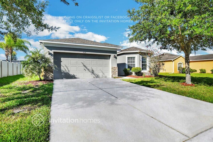 Building Photo - 4514 MacKenzie Way