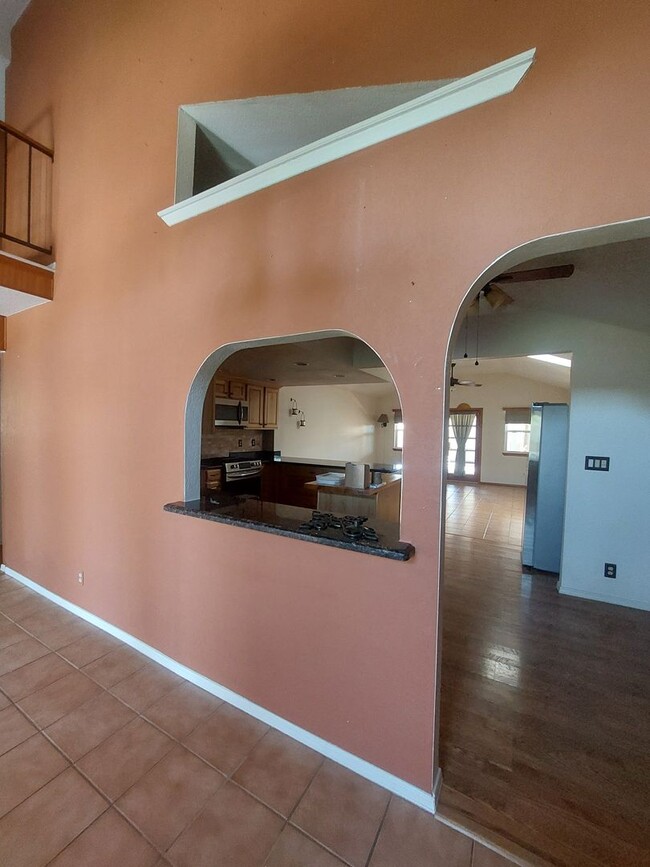 Building Photo - Beautiful Rental near Fort Bliss