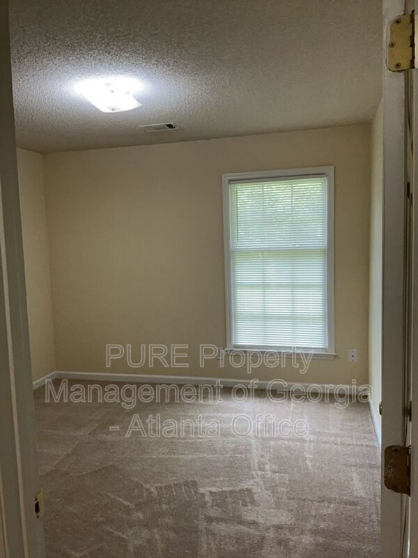 Building Photo - 1195 Parkwood Chase NW