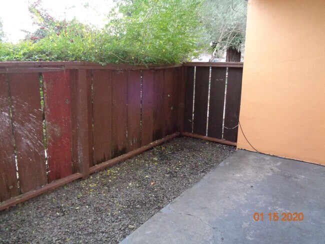 Building Photo - 7101 Avenida Cala