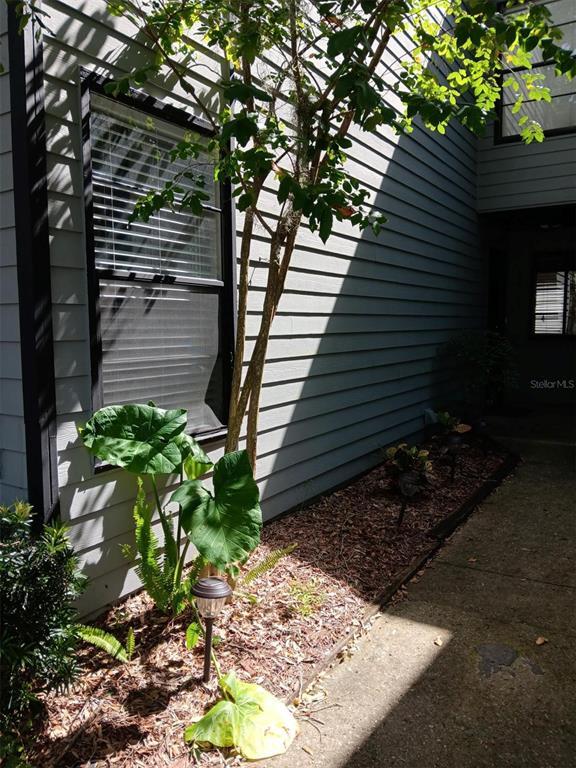 Building Photo - 4419 SW 20th Ln