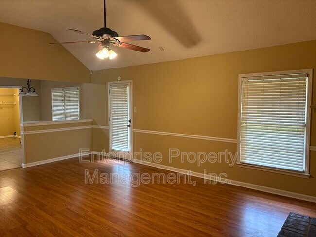 Building Photo - 7028 Boxborough Cove