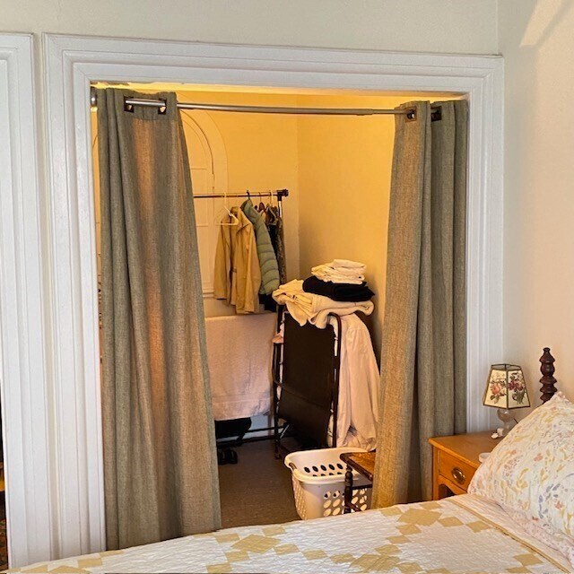 Building Photo - 4 Walnut St