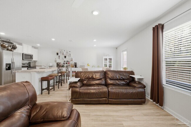 Building Photo - 6126 Native Dancer Wy