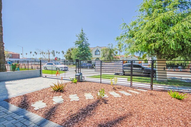 Building Photo - 2850 Virignia