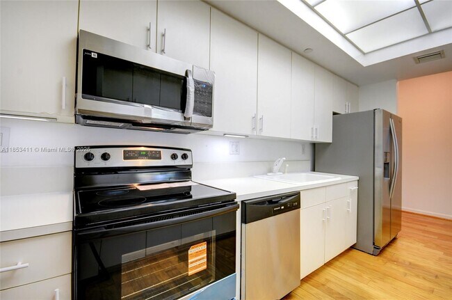 Building Photo - 9805 NW 52nd St