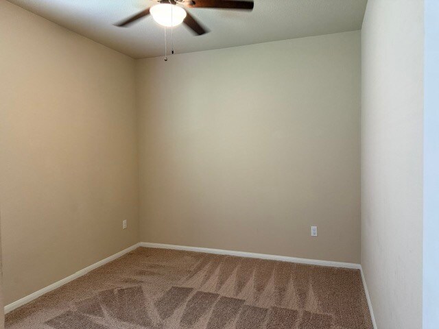 Building Photo - 226 Hess Dr