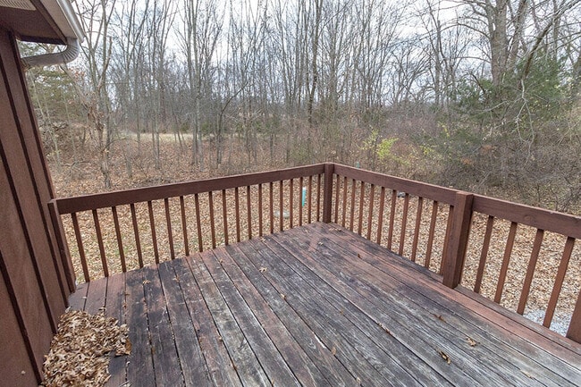 Building Photo - 1530 Florence Dr