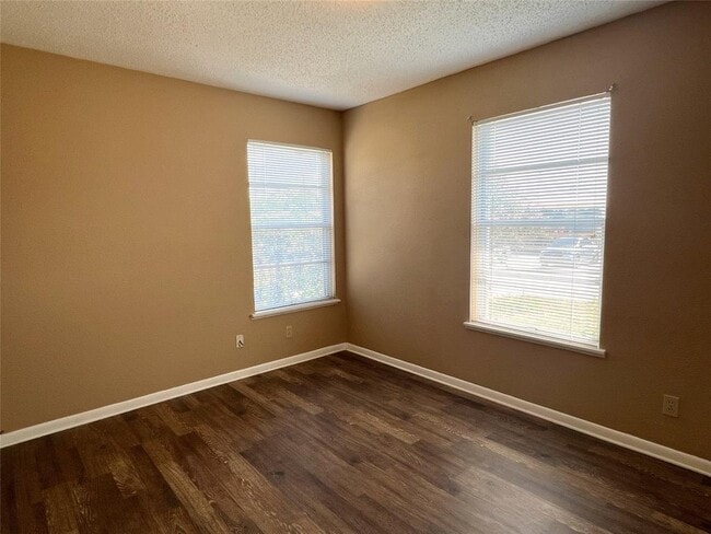 Building Photo - 3114 Hunt Trail