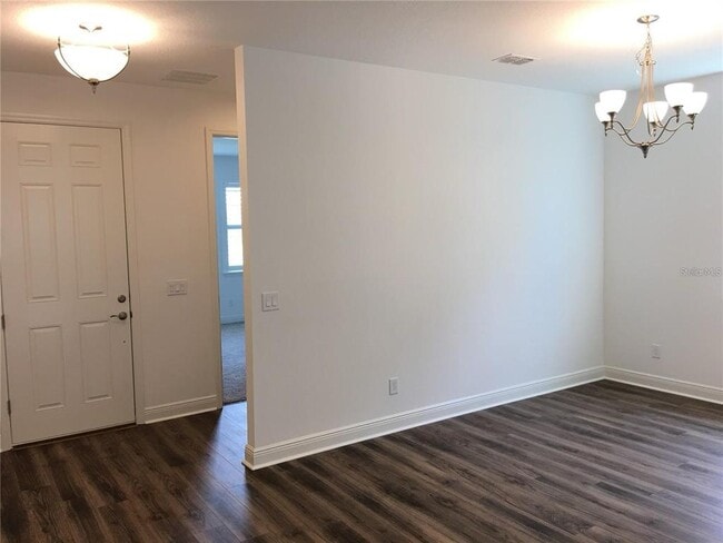 Building Photo - 9124 Merlon Dr