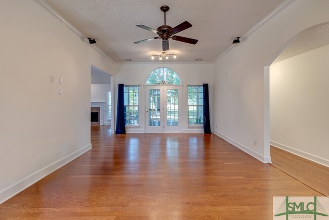 Building Photo - 626 Marsh View Dr