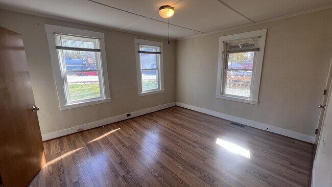 Building Photo - 64 Broadway-A