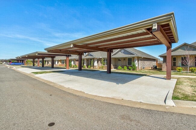 Building Photo - 8809 SW 55th St