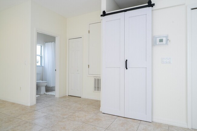 Building Photo - 3774 Eagle Isle Cir