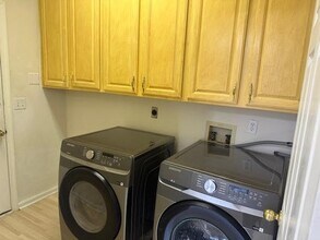 Building Photo - 1627 New Legend Ct