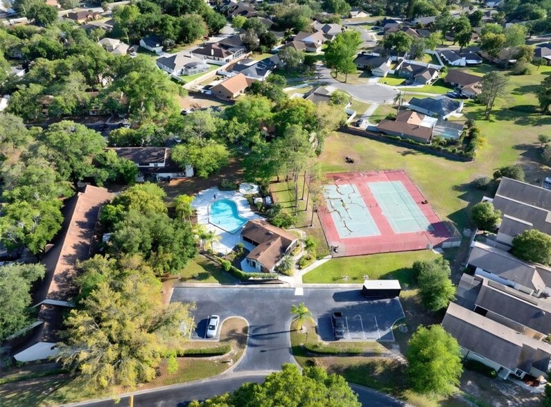 Building Photo - 237 S Wilderness Pt