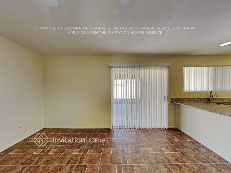 Building Photo - 8008 W Mescal St